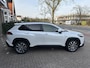 Toyota Corolla Cross 2.0 High Power Hybrid Style 200 trekhaak / all-season banden / Apple Carplay / Android Auto / Stoel- en stuurverwarming / Dodehoekdetectie / Parkeersensoren voor en achter / Toyota 10 jaar garantie programma / Toyota Pechhulppas / rijklaarprijs
