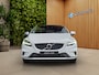 Volvo V40 1.5 T3 Polar+ Sport | 1e Eigenaar | Dealer onderhouden | Harman/Kardon | Trekhaak | Panoramadak