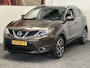 Nissan Qashqai 1.2 TEKNA PANORAMADAK NAVIGATIE LEDER CRUISE CONTROL 360 CAMERA RIJSTROOKSENSOREN DODEHOEKSENSOREN TREKHAAK SLECHTS 77130 KM NIEUWSTAAT !! NET BEURT UITGEVOERD !