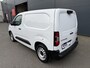 Citroën Berlingo 130pk Club (Camera - Navigatie - Laadruimte betimmering - 3-zits - Parkeersensoren V+A - Airco - Cruise Controle - Apple Carplay)