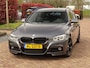 BMW 3-Serie Touring 318i Executive M-Sport | All-Black | Or.NL- NAP