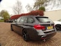 BMW 3-Serie Touring 318i Executive M-Sport | All-Black | Or.NL- NAP