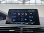 Peugeot 3008 165 e-THP Blue Lease Premium Automaat | Trekhaak | Stoelverwarming | Carplay/Android Auto |