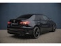 Mercedes-Benz A-klasse 200 Business Solution AMG | Stoelverwarming | Camera | Keyless | Apple Carplay | Navigatie | Parkeersensoren | LED | BTW |