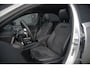 Mercedes-Benz A-klasse 200 Business Solution AMG | Stoelverwarming | Camera | Keyless | Apple Carplay | Navigatie | Parkeersensoren | LED | BTW |