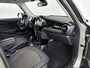 MINI Cooper 5-Deurs 1.5 Camden Edition | airco automatisch | Apple Carplay/Android | cruise control | lederen/stof bekleding | LED koplampen | lichtmetalen velgen 16" |