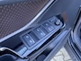 Toyota C-HR / C-HR+ 1.8 Hybrid Executive Camera, Stoelverwarming , Navigatie