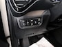 Kia e-Soul ExecutiveLine 64 kWh | Harman/Kardon Audio | Head Up display | Adaptieve Cruise Control | Stoelverwarming | Navigatie | Achteruitrijcamera | Apple Carplay