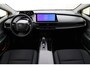 Toyota Prius 2.0 Plug-in Hybrid 220 Executive Panoramisch dak NIEUW!