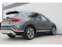 Hyundai Santa Fe 2.4 GDI Premium | Incl. 12 maanden garantie | 7. persoons | Apple carplay/Android auto | Cruise control | Schuif/kantel dak | 360° camera | Elektrisch verstelbare voorstoelen | Afneembare trekhaak |