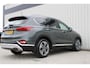 Hyundai Santa Fe 2.4 GDI Premium | Incl. 12 maanden garantie | 7. persoons | Apple carplay/Android auto | Cruise control | Schuif/kantel dak | 360° camera | Elektrisch verstelbare voorstoelen | Afneembare trekhaak |