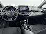 Toyota C-HR / C-HR+ 1.8 Hybrid Dynamic Trekhaak Afneembaar | Incl Winterset | Lichtmetalen Velgen 18'' | Parkeersensoren Achter | Stoelverwarming | Navi |