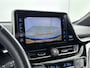 Toyota C-HR / C-HR+ 1.8 Hybrid Dynamic Trekhaak Afneembaar | Incl Winterset | Lichtmetalen Velgen 18'' | Parkeersensoren Achter | Stoelverwarming | Navi |