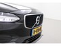 Volvo V90 D4 Momentum Pro | Trekhaak | harman/kardon | Camera | Stoel+Stuurverwarming | Leder