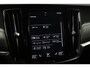 Volvo V90 D4 Momentum Pro | Trekhaak | harman/kardon | Camera | Stoel+Stuurverwarming | Leder