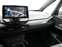 Volkswagen ID.3 First Plus 58 kWh | SoH 94,3% | Apple carplay | Navigatie | Achteruitrij camera | Parkeersensoren voor en achter | Voorstoelen verwarmd | Wifi | Spraakbediening |