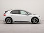 Volkswagen ID.3 First Plus 58 kWh | SoH 94,3% | Apple carplay | Navigatie | Achteruitrij camera | Parkeersensoren voor en achter | Voorstoelen verwarmd | Wifi | Spraakbediening |