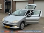 Peugeot 206 1.4 Forever | Nieuwe APK | Nette Auto | Rijd Schakelt Goed
