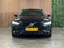 Volvo V60 T6 AWD Recharge Ultra Dark | Trekhaak | 360° Camera | Schuifdak | Head-Up Display | Harman Kardon | 19 Inch | Adaptieve Cruise Control | Stoelverwarming voor+achter | Stuurwielverwarming | Full LED Meesturende koplampen | Pilot Assist | BLIS Dode Hoek Detectie | Elektrische voorstoelen geheugen | Lederen bekleding | Zitting verlenging voorstoelen | Lederen dashboard | Google Infotainment | Keyless Drive | Parkeersensoren voor+achter | Privacy Glass | Elektrisch bedienbare achterklep | DAB Radio | Apple Carplay/Android Auto | Volvo On Call met mobiele App functie | Onyx Black Metallic |