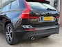 Volvo XC60 2.0 B4 AWD Momentum Pro I Leer I Panorama I Camera I Winterpakket I Trekhaak