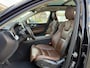 Volvo XC60 2.0 B4 AWD Momentum Pro I Leer I Panorama I Camera I Winterpakket I Trekhaak