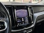 Volvo XC60 2.0 B4 AWD Momentum Pro I Leer I Panorama I Camera I Winterpakket I Trekhaak