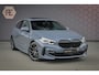 BMW 1-Serie 118i High Executive M-Sport | HARMAN & KARDON | PANORAMADAK | SPORTSTOELEN VOLLEDER INTERIEUR | STOELVERWARMING | SFEERVERLICHTING | CRUISE CONTROL |