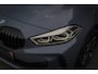 BMW 1-Serie 118i High Executive M-Sport | HARMAN & KARDON | PANORAMADAK | SPORTSTOELEN VOLLEDER INTERIEUR | STOELVERWARMING | SFEERVERLICHTING | CRUISE CONTROL |