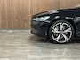 Volvo V60 T6 AWD Recharge Ultra Dark | Trekhaak | 360° Camera | Schuifdak | Head-Up Display | Harman Kardon | 19 Inch | Adaptieve Cruise Control | Stoelverwarming voor+achter | Stuurwielverwarming | Full LED Meesturende koplampen | Pilot Assist | BLIS Dode Hoek Detectie | Elektrische voorstoelen geheugen | Lederen bekleding | Zitting verlenging voorstoelen | Lederen dashboard | Google Infotainment | Keyless Drive | Parkeersensoren voor+achter | Privacy Glass | Elektrisch bedienbare achterklep | DAB Radio | Apple Carplay/Android Auto | Volvo On Call met mobiele App functie | Onyx Black Metallic |
