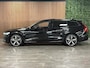 Volvo V60 T6 AWD Recharge Ultra Dark | Trekhaak | 360° Camera | Schuifdak | Head-Up Display | Harman Kardon | 19 Inch | Adaptieve Cruise Control | Stoelverwarming voor+achter | Stuurwielverwarming | Full LED Meesturende koplampen | Pilot Assist | BLIS Dode Hoek Detectie | Elektrische voorstoelen geheugen | Lederen bekleding | Zitting verlenging voorstoelen | Lederen dashboard | Google Infotainment | Keyless Drive | Parkeersensoren voor+achter | Privacy Glass | Elektrisch bedienbare achterklep | DAB Radio | Apple Carplay/Android Auto | Volvo On Call met mobiele App functie | Onyx Black Metallic |