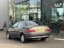 Toyota Avensis 1.6-16V Linea Luna Sedan bj 2002 Airco Nette auto