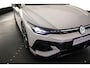 Volkswagen Golf GTI Clubsport 2.0 TSI 300pk DSG Automaat Panoramadak, Lederen bekleding, Harman Kardon audio, Black style, LED matrix koplampen, Adaptive cruise control
