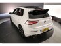 Volkswagen Golf GTI Clubsport 2.0 TSI 300pk DSG Automaat Panoramadak, Lederen bekleding, Harman Kardon audio, Black style, LED matrix koplampen, Adaptive cruise control
