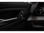 Volkswagen Golf GTI Clubsport 2.0 TSI 300pk DSG Automaat Panoramadak, Lederen bekleding, Harman Kardon audio, Black style, LED matrix koplampen, Adaptive cruise control