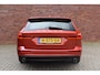 Volvo V60 T4 210PK Automaat Momentum Pro | Schuif-/kanteldak | 19'' | Polestar Optimalisatie |