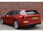 Volvo V60 T4 210PK Automaat Momentum Pro | Schuif-/kanteldak | 19'' | Polestar Optimalisatie |