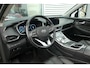 Hyundai Santa Fe 1.6 T-GDI PHEV Premium Plus Sky 7p. TREKHAAK AFNEEMBAAR (1.350KG), PANO, 360° CAMERA, HUD, MEMORY, WINTER PACK, ADAPT. CRUISE, CLIMA, NAVI, PDC V&A, APPLE CARPLAY/ANDROID AUTO, BLIS, KEYLESS, KRELL, ELEKT. ACHTERKLEP, ELEKT. PASSAGIERSSTOEL, STOELVENTILATIE, 39.152KM