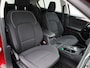 Ford Focus 1.0 EcoBoost Titanium Business | Afn. Trekhaak | Stoel- & Stuurwielverwarming | Camera | Keyless | Licht- & Regensensor | Full-Map Navigatie | Voorruit Verwarmd | 16" LMV | Cruise Control & Snelheidsbegrenzer | Apple Carplay & Android Auto