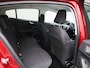 Ford Focus 1.0 EcoBoost Titanium Business | Afn. Trekhaak | Stoel- & Stuurwielverwarming | Camera | Keyless | Licht- & Regensensor | Full-Map Navigatie | Voorruit Verwarmd | 16" LMV | Cruise Control & Snelheidsbegrenzer | Apple Carplay & Android Auto