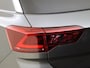 Volkswagen T-Roc 1.5 TSI Style | Panoramadak | Keyless | Achteruitrijcamera | Navigatie | Adaptieve cruise control | Parkeerassistent | Stoelverwarming |
