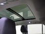 Volkswagen T-Roc 1.5 TSI Style | Panoramadak | Keyless | Achteruitrijcamera | Navigatie | Adaptieve cruise control | Parkeerassistent | Stoelverwarming |