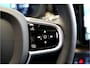 Volvo XC60 2.0 T8 AWD 335kW/456pk Aut8 Plug-in hybrid Ultra Dark LUCHTVERING + PANORAMADAK + HARMAN/KARDON + ADAPT.CRUISE + GOOGLE DASH + HEAD-UP + LANE ASSIST + STOEL-&STUURVERWARMING + 360 CAMERA + PARKSENSOREN V&A + 21" LM-VELGEN!!