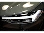 Volvo XC60 2.0 T8 AWD 335kW/456pk Aut8 Plug-in hybrid Ultra Dark LUCHTVERING + PANORAMADAK + HARMAN/KARDON + ADAPT.CRUISE + GOOGLE DASH + HEAD-UP + LANE ASSIST + STOEL-&STUURVERWARMING + 360 CAMERA + PARKSENSOREN V&A + 21" LM-VELGEN!!