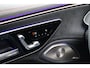 Mercedes-Benz EQS 450+ AMG Line Premium 108 kWh | Luchtvering | Achterasbesturing | Distronic+ | Trekhaak | HUD | Verwarmd Stuurwiel | Memory | Digital Light | Burmester | Stoelverwarming |