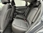 Hyundai Kona Electric EV Comfort Smart 39 kWh automaat / SOH 100% / Fabrieksgarantie t/m 2-2027 / 8 jaar Batterijgarantie / Volledig onderhouden / Stoel-/Stuurverwarming / Achteruitrijcamera / Navigatie / Apple Carplay/Android Auto /