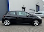 Peugeot 208 1.2 VTi Envy | Climate | Navi | Parkeersensor | Inklap spiegels