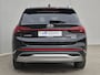 Hyundai Santa Fe 1.6 T-GDI HEV 4WD Premium Sky / Dealer onderhouden / Glazen schuif- en kanteldak / Head Up Display / Trekgewicht 1650 kg / Stuur- Stoel & Achterbank verwarming / Elektrische achterklep / Rondomzicht camera / Stoelventilatie / Adaptief cruise control /