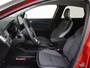 Renault Captur 1.6 E-Tech Plug-in Hybrid 160 Intens | Apple Carplay/Android | cruise control | electronic climate control | lederen/stof bekleding | LED koplampen | lichtmetalen velgen 17" | navigatiesysteem full map |