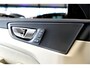 Volvo XC60 2.0 T6 AWD 250kW/340pk Aut8 Recharge Inscription Facelift! PANORAMADAK + ADAPT.CRUISE + STOEL-&STUURVERWARMING + CAMERA + PD-GLASS + GOOGLE DASH + KEYLESS ENTRY&GO + PILOT ASSIST + SUBWOOFER + LANE ASSIST + PARKSENSOREN + 20" LM-VELGEN!!