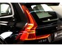 Volvo XC60 2.0 T6 AWD 250kW/340pk Aut8 Recharge Inscription Facelift! PANORAMADAK + ADAPT.CRUISE + STOEL-&STUURVERWARMING + CAMERA + PD-GLASS + GOOGLE DASH + KEYLESS ENTRY&GO + PILOT ASSIST + SUBWOOFER + LANE ASSIST + PARKSENSOREN + 20" LM-VELGEN!!